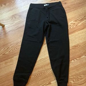 Old Navy Black sweatpants never worn